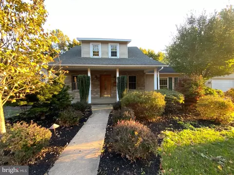1100 Center St, Coal Township, PA 17866