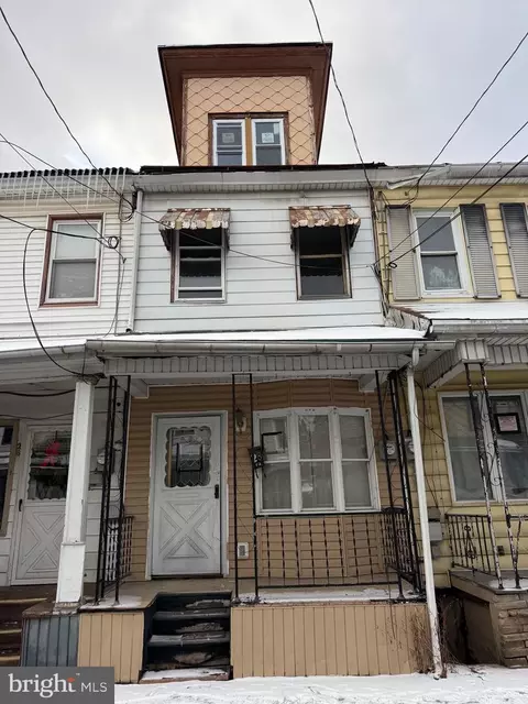 28 N Rock St, Shamokin, PA 17872