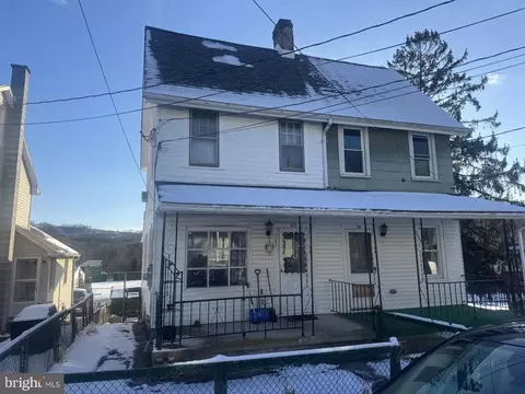 267 Main St, Locust Gap, PA 17840