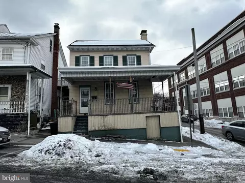 102 E Arch St, Shamokin, PA 17872