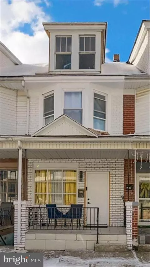 1113 Poplar St, Kulpmont, PA 17834