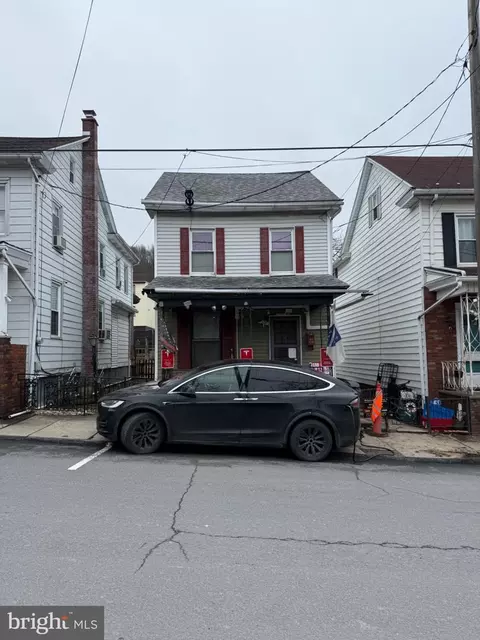 918 Race St, Shamokin, PA 17872