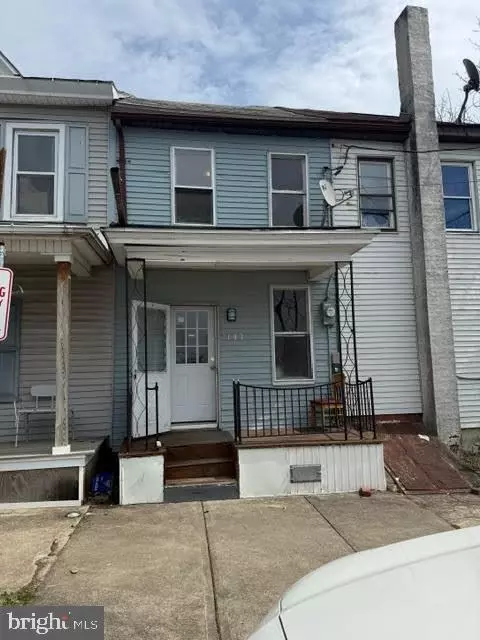 103 N Maple St, Mount Carmel, PA 17851