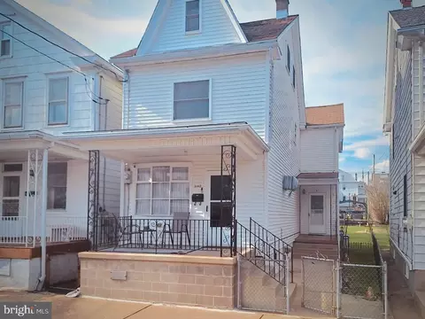 1140 Poplar St, Kulpmont, PA 17834
