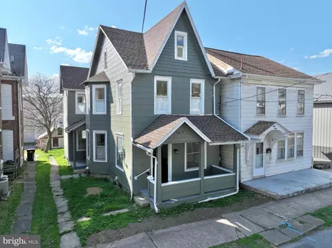 41 S 10th St, Sunbury, PA 17801