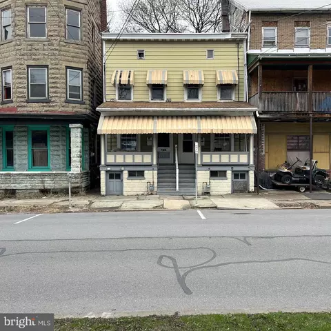 45 S 47 S Market St, Shamokin, PA 17872