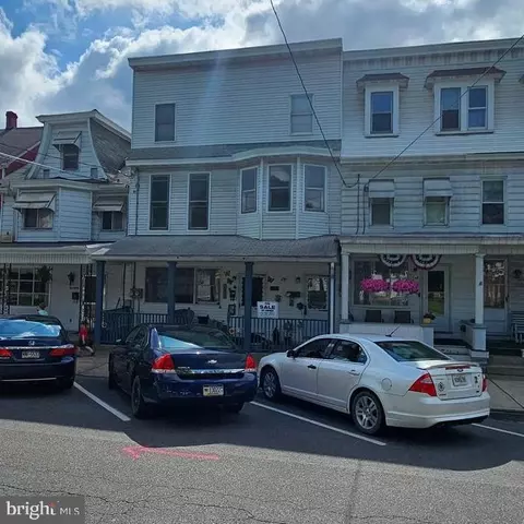 136 S 138 S Market St, Shamokin, PA 17872