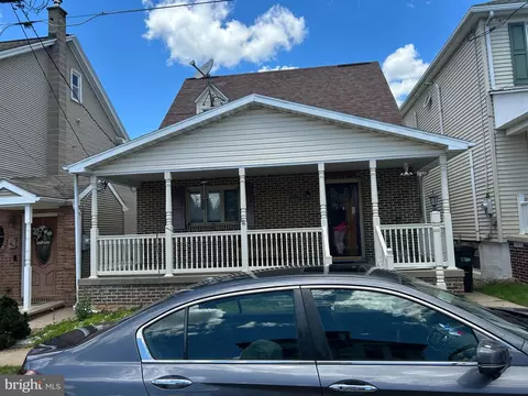 1048 Pine St, Kulpmont, PA 17834