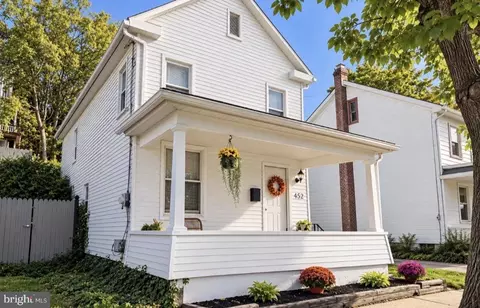 452 7th St, Sunbury, PA 17801