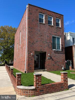 2618 S 76th St, Philadelphia, PA 19153