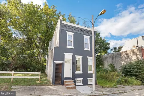 712 N Shedwick St, Philadelphia, PA 19104