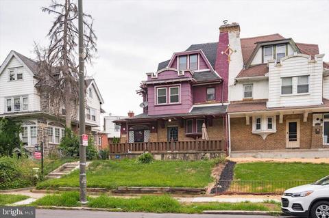 6213 Cobbs Creek Pkwy, Philadelphia, PA 19143
