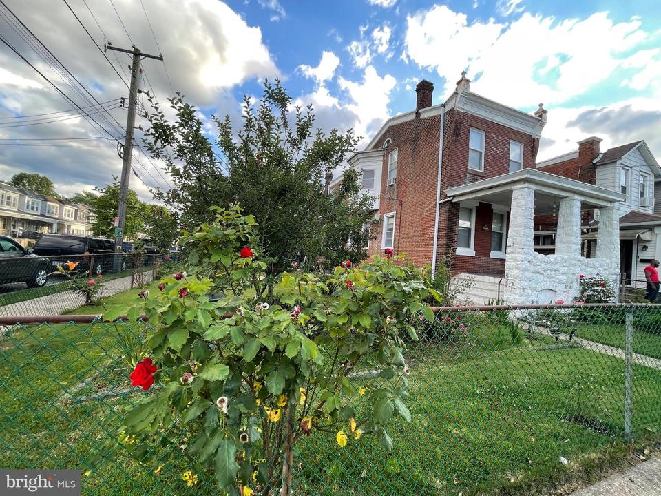 550 Levick St, Philadelphia, PA 19111 21 Photos MLS PAPH2126746