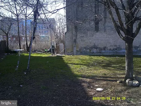 3548 Old York Rd, Philadelphia, PA 19140