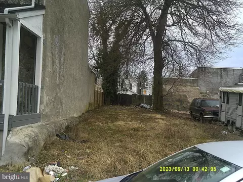5616 Sprague St, Philadelphia, PA 19138