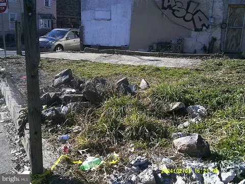 4412 Waln St, Philadelphia, PA 19124