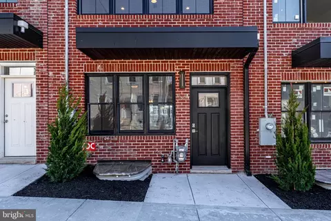 160 Kalos St #B, Philadelphia, PA 19128