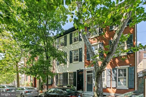 2209 Rittenhouse Sq, Philadelphia, PA 19103