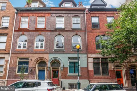 1109 Spruce St #1R, Philadelphia, PA 19107