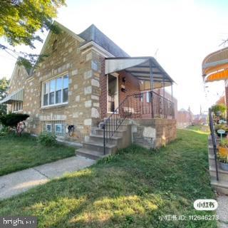 7602 Leonard St, Philadelphia, PA 19152