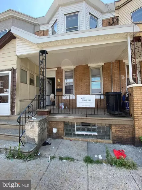 2046 Bridge St, Philadelphia, PA 19124