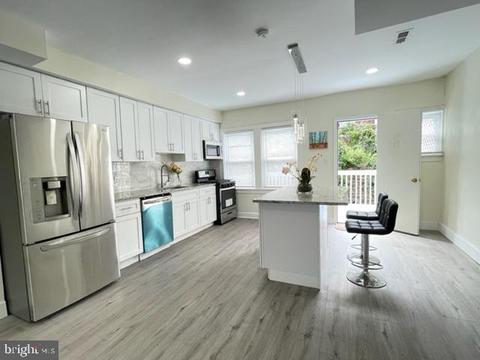 154 W Ashdale St, Philadelphia, PA 19120