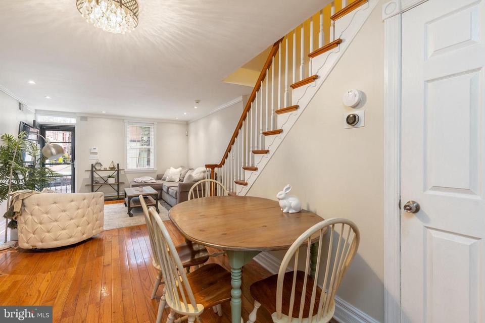  2436 Aspen St, Philadelphia, PA 19130 photo 7