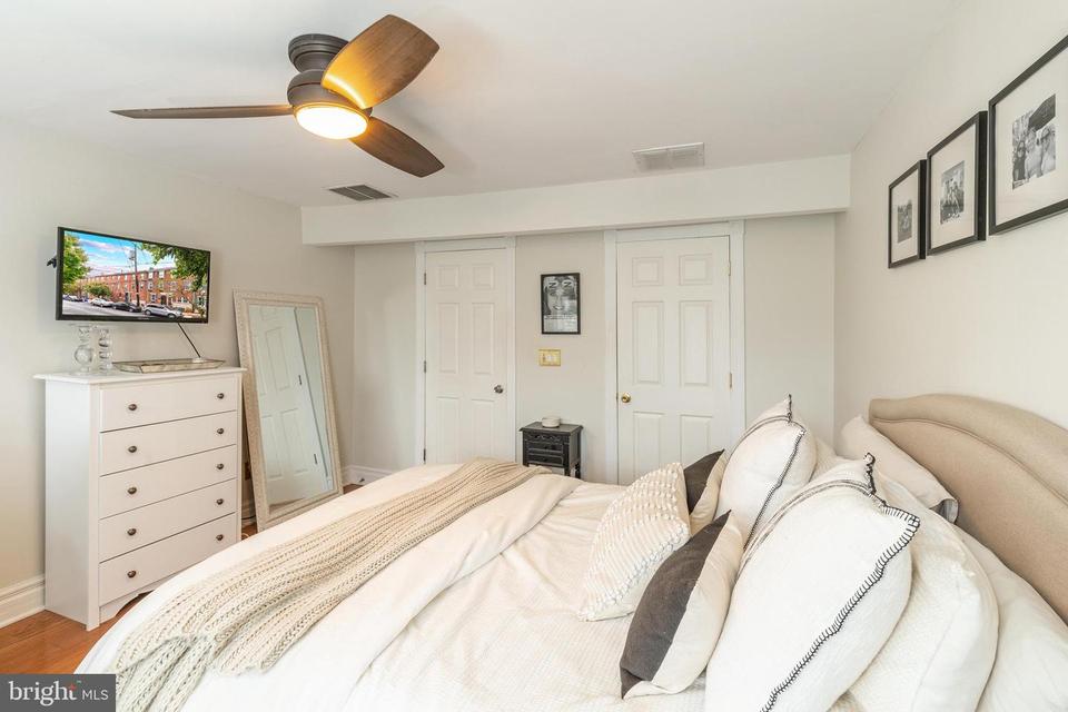  2436 Aspen St, Philadelphia, PA 19130 photo 19