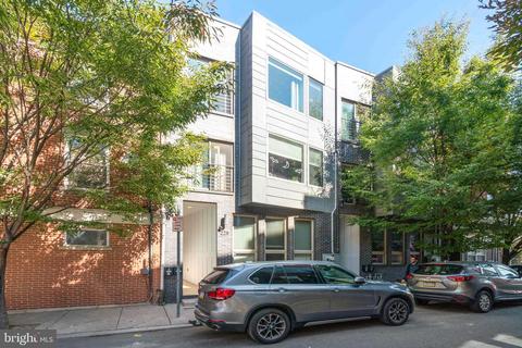 225 Poplar St #A, Philadelphia, PA 19123