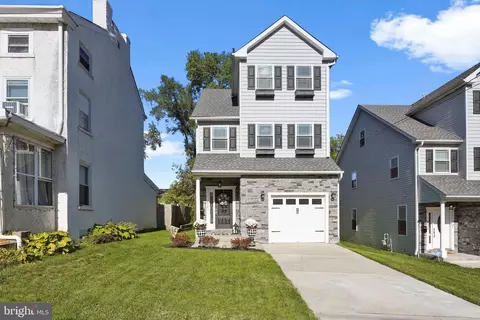 830 Manatawna Ave, Philadelphia, PA 19128