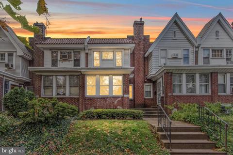 5728 N Front St, Philadelphia, PA 19120