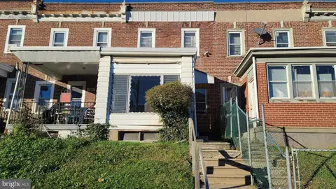 809 W Fisher Ave, Philadelphia, PA 19141