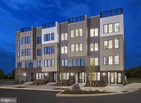 3150 Parkview Parkview Walk #215, Philadelphia, PA 19125
