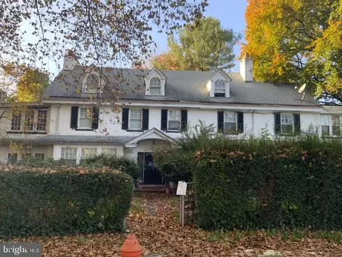 4941 Monument Rd, Philadelphia, PA 19131