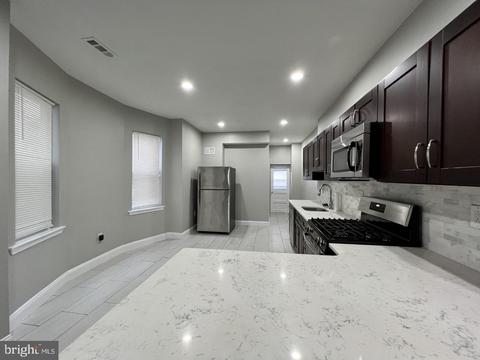 1611 N 61st St, Philadelphia, PA 19151