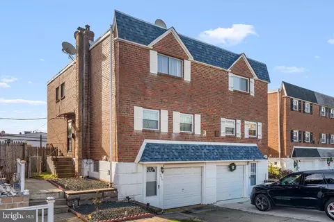 726 Selmer Rd, Philadelphia, PA 19116