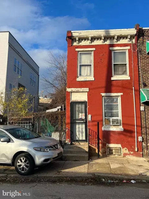 2502-2504 N Water St, Philadelphia, PA 19125