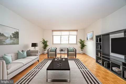 1919 Chestnut St #515, Philadelphia, PA 19103