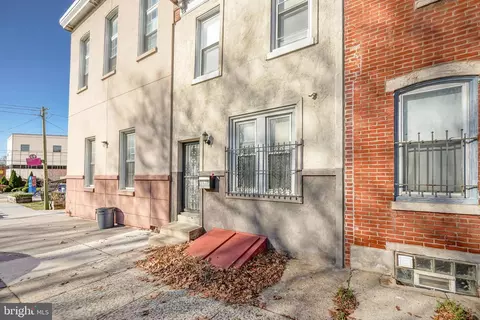 4145 Woodland Ave, Philadelphia, PA 19104