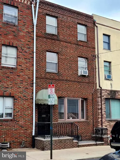 609 Wharton St, Philadelphia, PA 19147