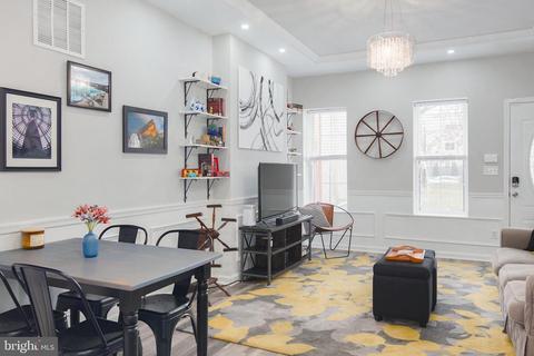 2224 W Seybert St, Philadelphia, PA 19121