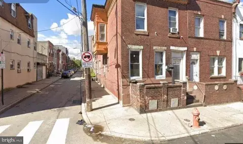 1824 S 5th St, Philadelphia, PA 19148