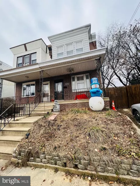 6032 Edmund St, Philadelphia, PA 19135