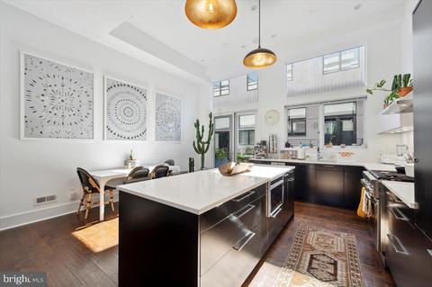 821 N Orkney St, Philadelphia, PA 19123
