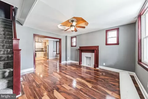 126 E Walnut Ln, Philadelphia, PA 19144