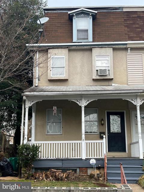 8052 Walker St, Philadelphia, PA 19136