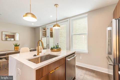 926 S Beulah St, Philadelphia, PA 19147