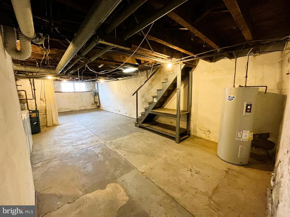  3543 Tudor St, Philadelphia, PA 19136 photo 11