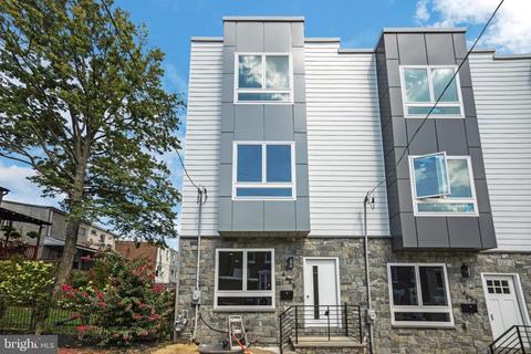 4655 Silverwood St, Philadelphia, PA 19128