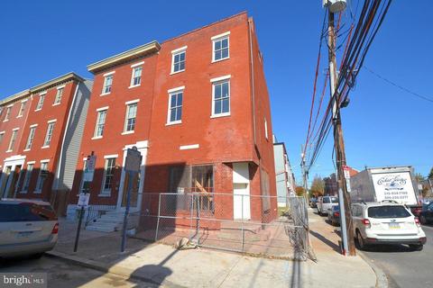 1601 Mount Vernon St, Philadelphia, PA 19130